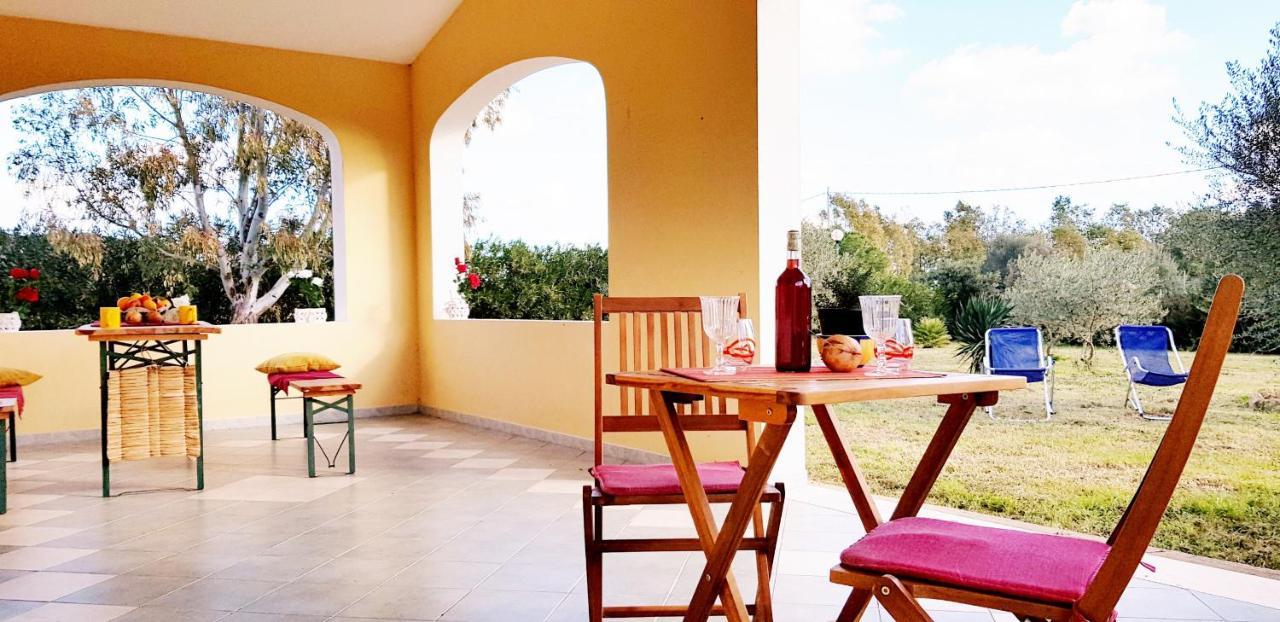 Villa Solidea Орозеи Екстериор снимка